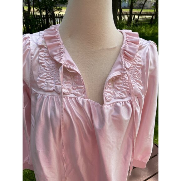 Vintage Featherbed New York Pink Satin Nightgown W/ Ruffled Collar & Embroidered - Picture 3 of 7